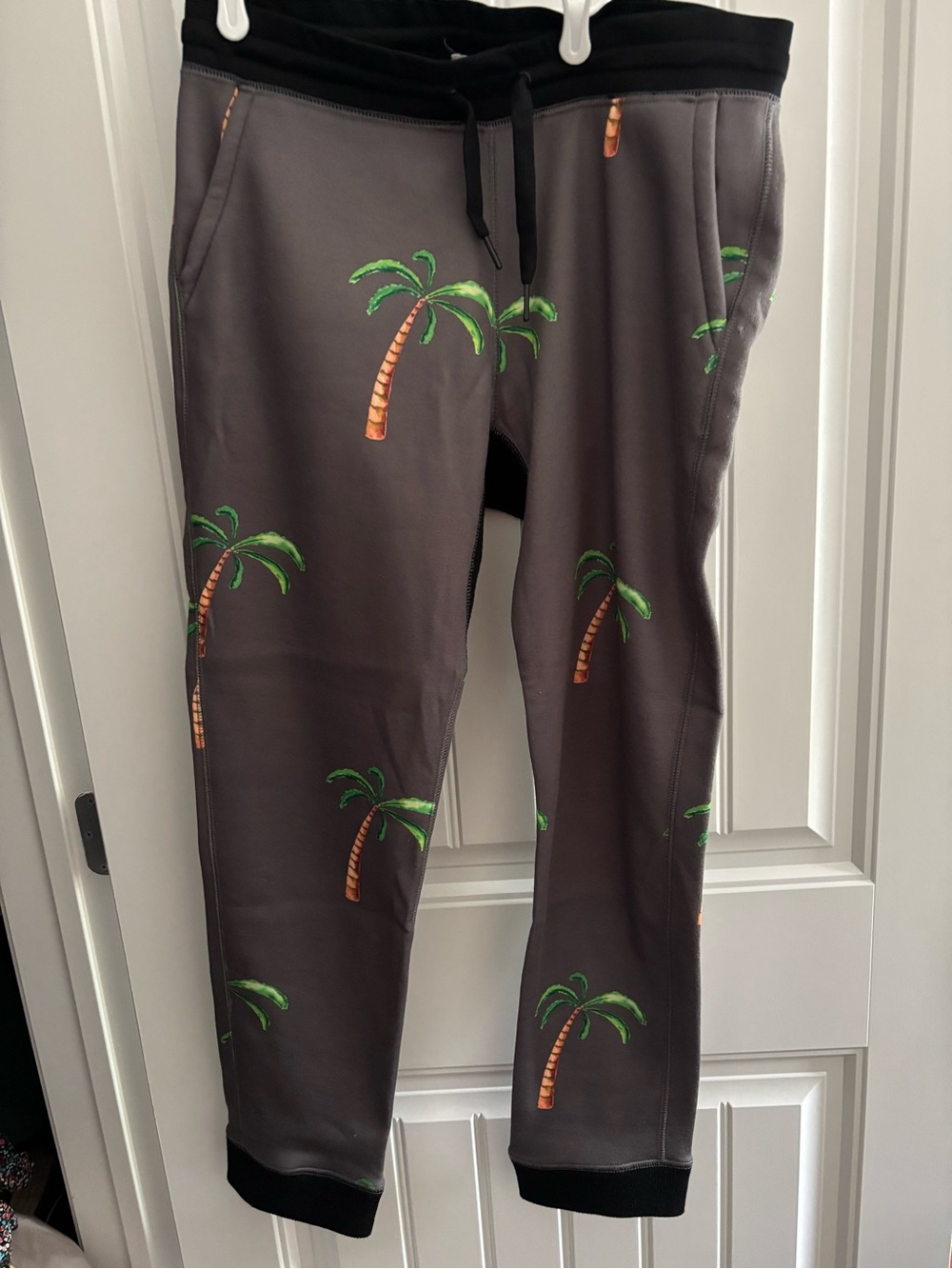 Duvin Gray Palm Tree Print Joggers
